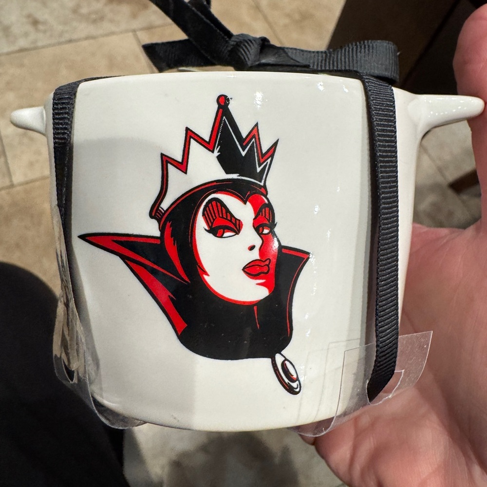 Rae Dunn villains measuring cups.
